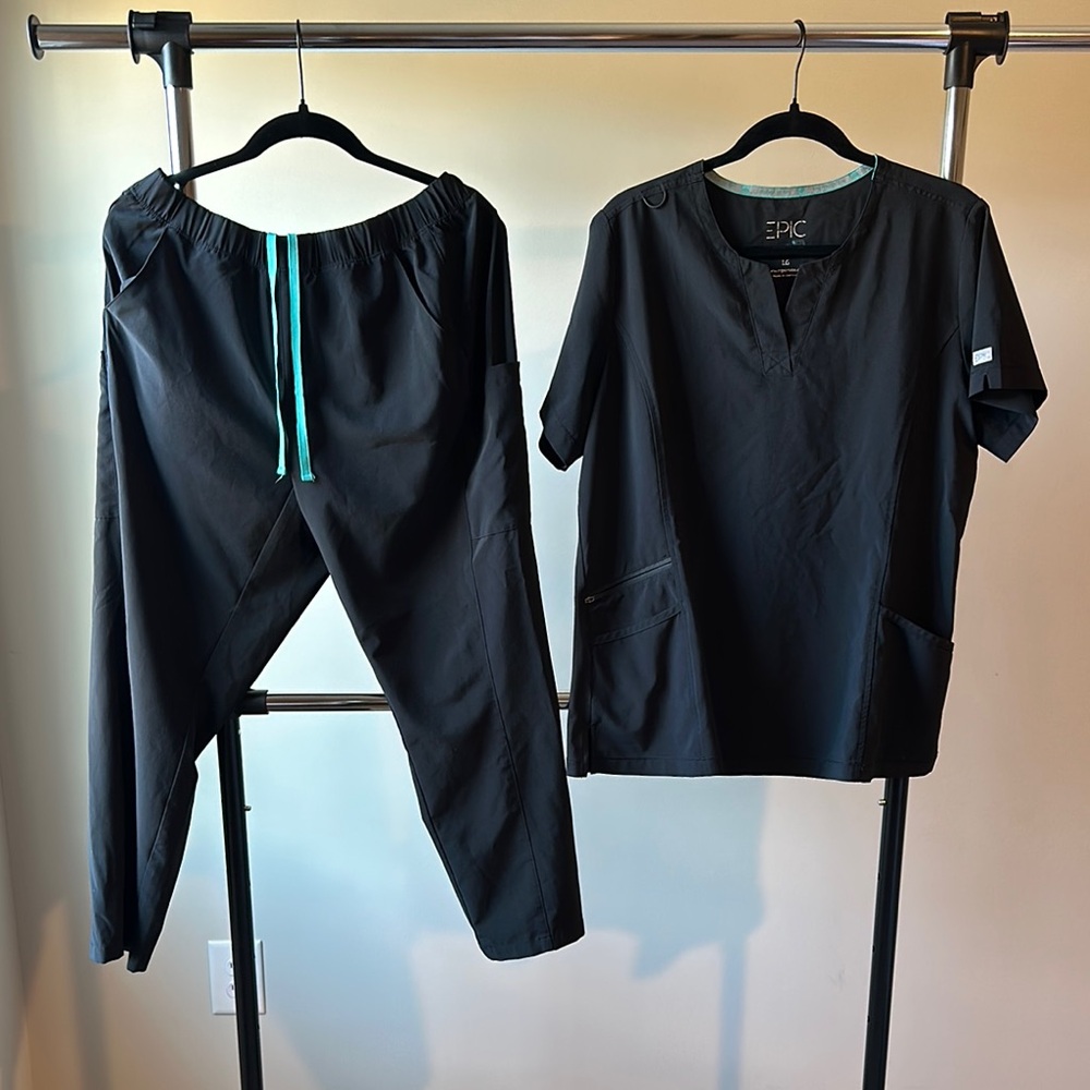 Epic Black Scrub Set
